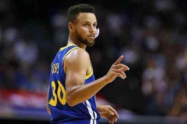  杜兰特关键球精准命中，太阳击败强敌稳居榜首